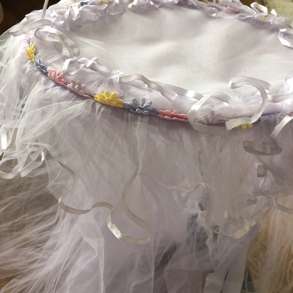 HEIRLOOM lavender tulle ribbon girls canopy princess  bed bedroom